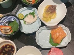 -半岛翡丽海鲜自助餐厅(观风亭店)