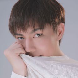 点击看大图 -Kraemer Paris苏豪路易士·嘉玛发廊