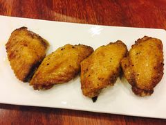 特色意大利烤鸡翅-玛格萝妮比萨屋(陆家浜路店)