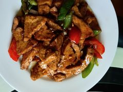 -明月食府(二区干二路店)