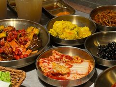 -草家酱蟹炭火烤肉店(珲春南路一店)