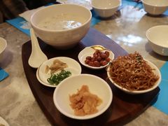 -玖尹-新派中式餐酒馆