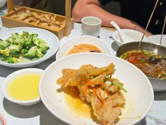 锅包肉-关东小磨东北菜(漕河泾印象城店)