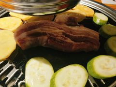 -唯成•韩国炭火烤肉 유성고기