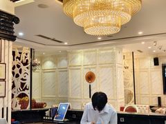 -皇马纯KTV·量贩·聚会(民治店)