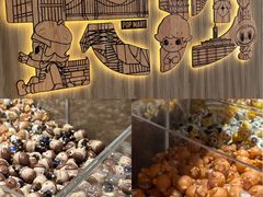 -泡泡玛特POPMART(国金街店)