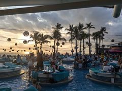 -FINNS Beach Club