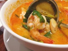 -Dang restaurant (patong phuket)