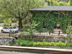 -北京水岸山吧度假村(雁栖镇店)