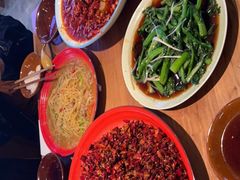 -先启半步颠小酒馆(白麓里店)