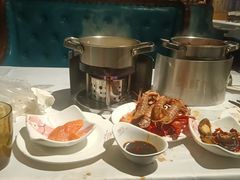 -领鲜活海鲜榴莲自助火锅(东门店)