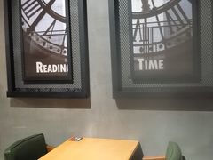 -西西弗书店&矢量咖啡(凯德晶萃广场店)