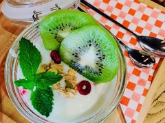 乡村水果希腊优格-咖梦餐厅 COMENG RESTAURANT