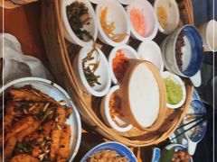 -包整·丝娃娃(一览甲秀楼风景店)