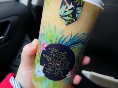 萃萃桃桃-萃萃泡沫茶坊(氹仔店)