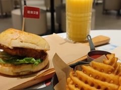 -必胜客(大悦城店)