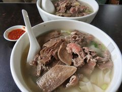 -潮镇老尾牛杂(环城西路店)
