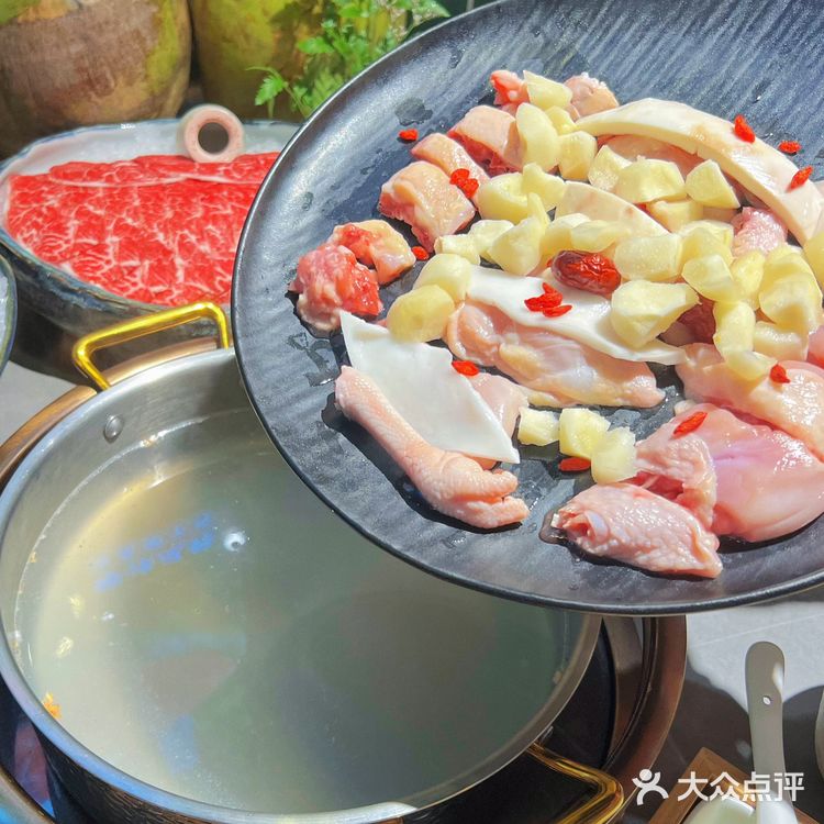 不去海南就可以吃到椰子鸡啦❗️还不快码住❓