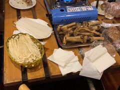 -聚首堂·特色小吃·肘子(什刹海德胜门店)