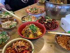 -拐枣巷小串串(财大店)