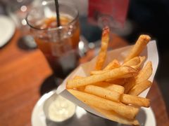 黑松露蛋黄薯条-Chili's Cafe&Bar奇利斯(滨江店)