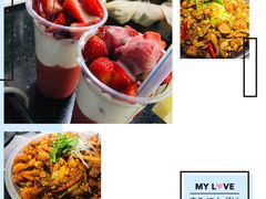 -十二中草莓冰·红豆沙冰屋(十二中店)