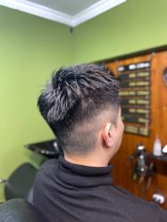 -Brother Barber Shop男士理发店