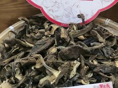 -土连锅·现熬养生汤锅(梁家巷店)