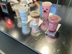 -新百广场(地铁站)