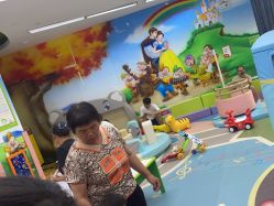 -孩子王(昆山招商花园城店)