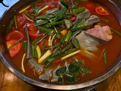 -亮欢寨酸汤鱼(沙冲路店)