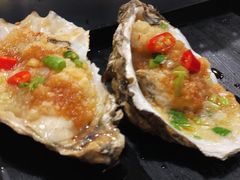 蒜香生蚝-長壹旋转烤吧 农家鸡火锅
