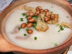 -新大咀港式茶餐厅(宝山万达店)