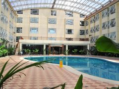 -兴芮温泉度假区