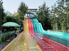 -欢乐水魔方水世界