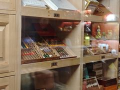 -哈瓦那雪茄酒廊超市(武汉天地分店)