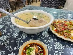 豌豆蹄花汤-晏老九豆花饭家常菜(上海城店)