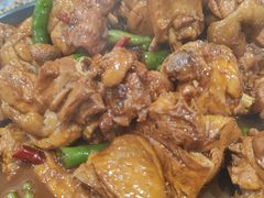 -八两八金·莱芜特色炒鸡(市南漳浦路店)