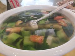 -覃记海鲜美食餐厅