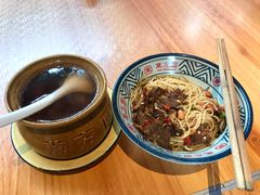 牛肉拌粉-万方圆拌粉瓦罐汤(滕王阁旗舰店)