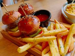 -翠贝卡&Mama Kelly Brunch Coffee(河西店)