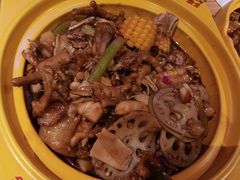 -多嘴超级肉蟹煲(万达店)