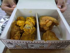 -博姆炸鸡精品餐厅(常发广场店)