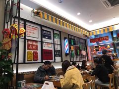 大堂-彩虹站·香港烧腊茶餐厅