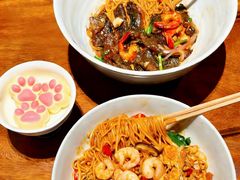 -李犟大爆鳝面·手工蟹黄包(湖滨西湖店)