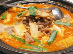 襄阳砂锅牛三鲜-莲餐厅·湖北菜·藕汤是头牌(愚园路店)