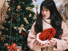 -小草莓·Little Strawberry