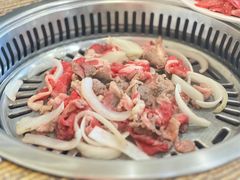 和众肥牛-金明姬和众烧烤店(东铁营店)