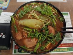 -肥汁米蘭香港米线(定西路店)