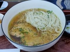 -百年老字号·观振兴蟹黄面·三虾面·苏式面(观前街富仁坊巷店)